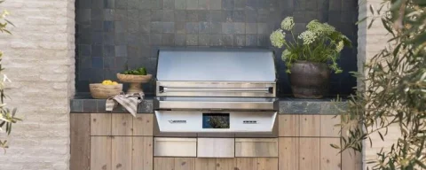 Outdoor kitchen grill